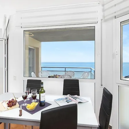 Apartment Skyline Santa Susanna